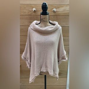 Free People Oversized 1/2 Sleeve Cowl Neck Sweater.  Size S.